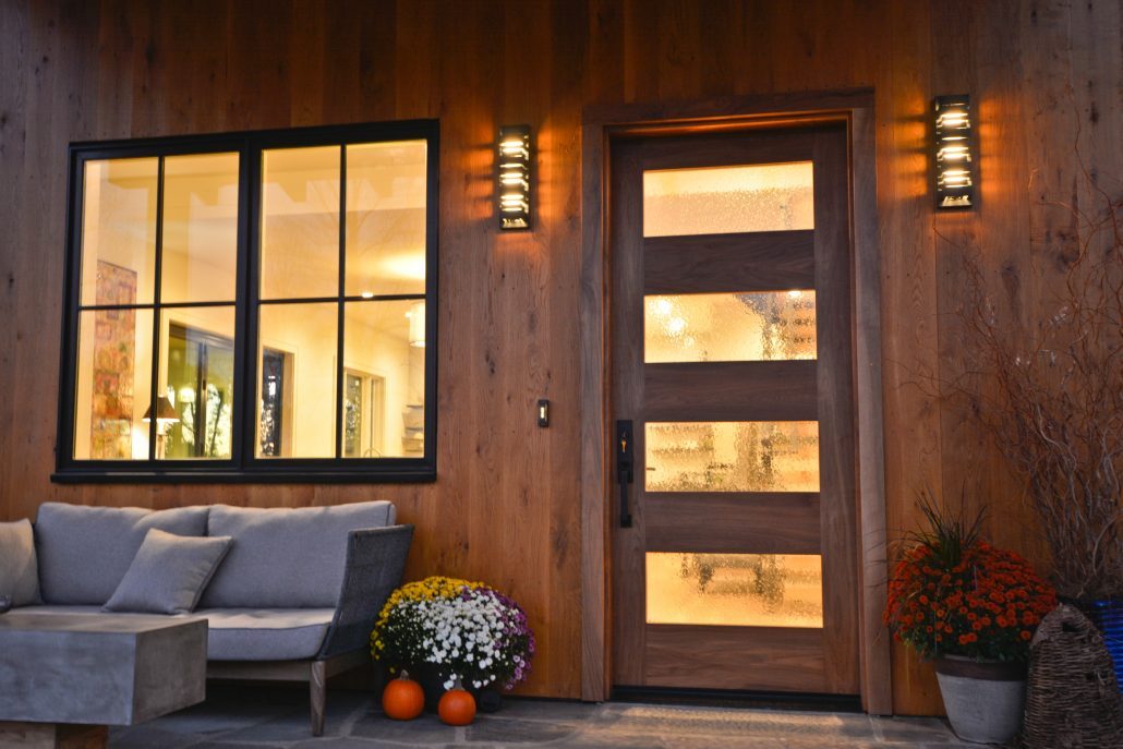 FOR SALE!! MOUNTAIN MODERN MASTERPIECE!! Jade Mountain Builders